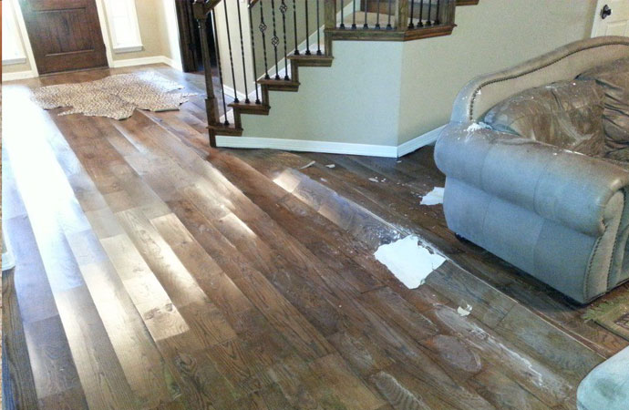 Signs that your home needs professional water damage remediation