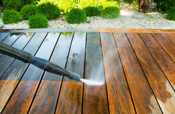 Wipe Away Winter with Pressure Washing